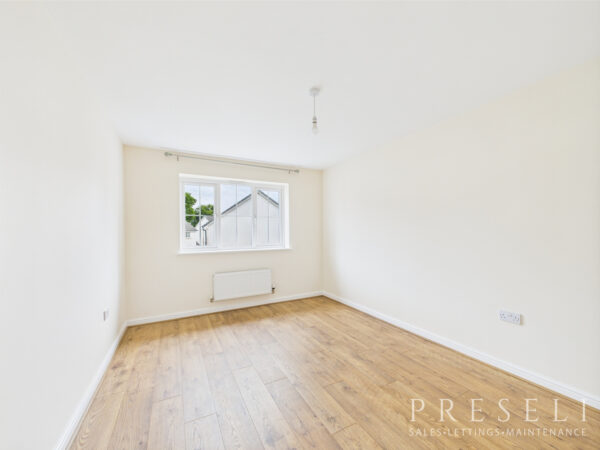 Redstone Court, Narberth, Pembrokeshire
