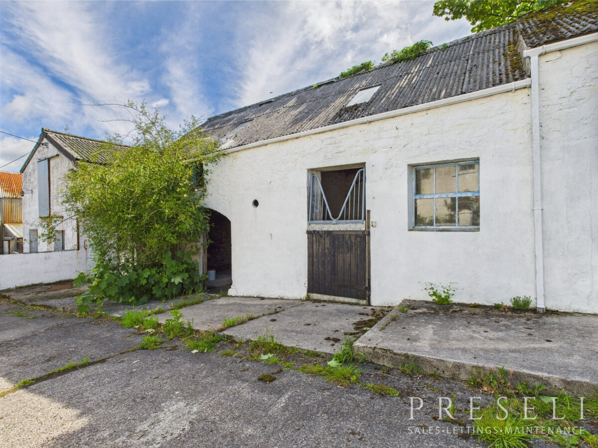Carnary Farm, Whitland, Pembrokeshire