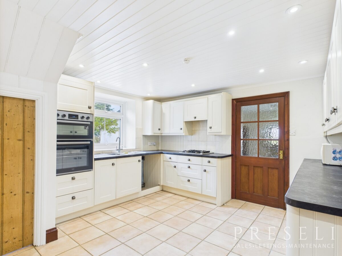 Carnary Farm, Whitland, Pembrokeshire