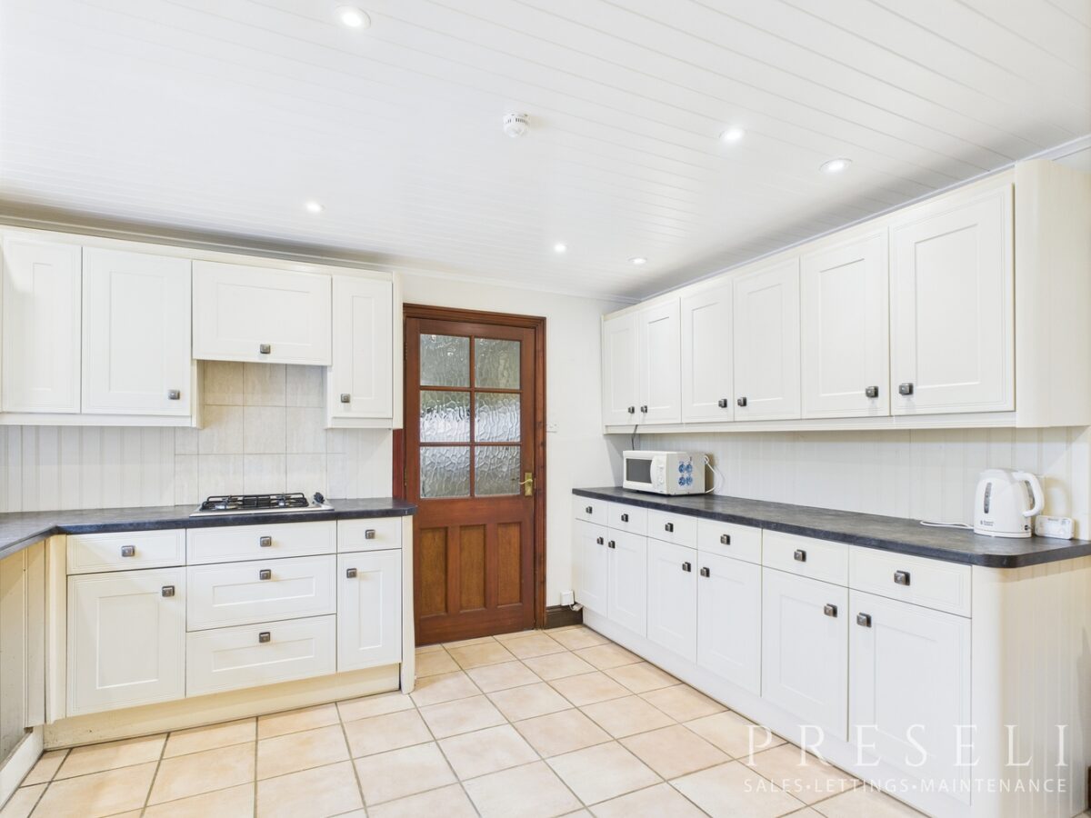 Carnary Farm, Whitland, Pembrokeshire