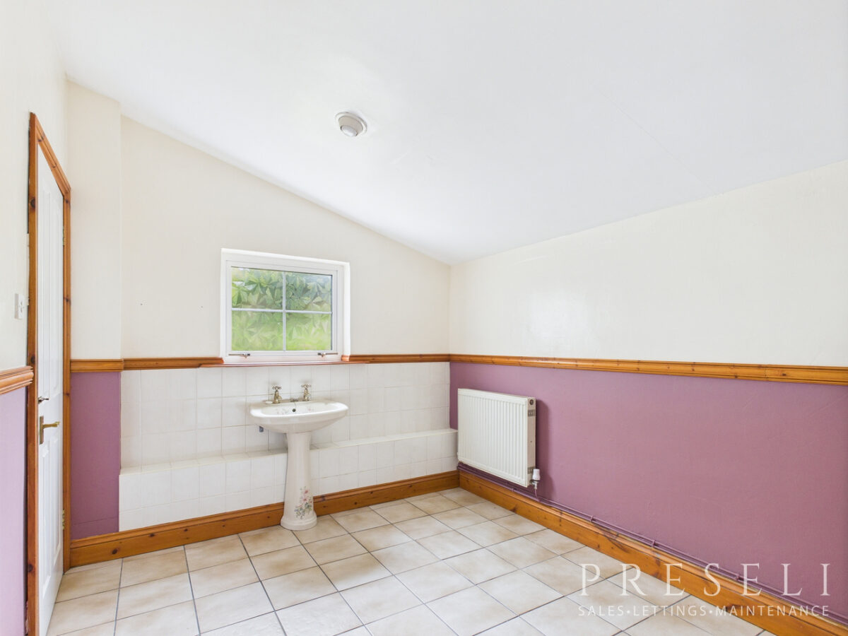 Carnary Farm, Whitland, Pembrokeshire