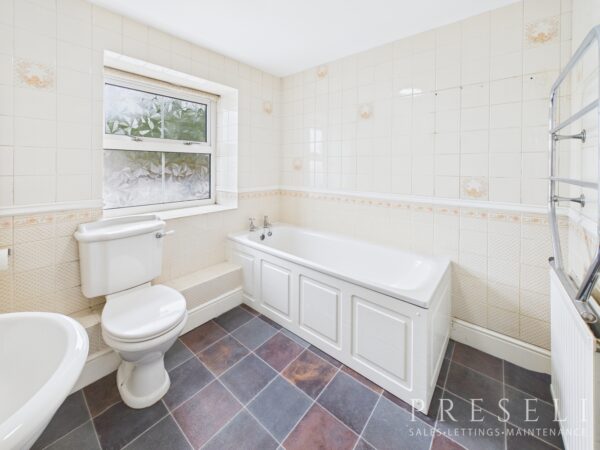 Carnary Farm, Whitland, Pembrokeshire