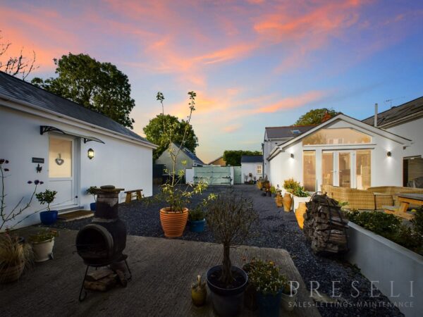 Broadmoor Cottages, Broadmoor, Pembrokeshire
