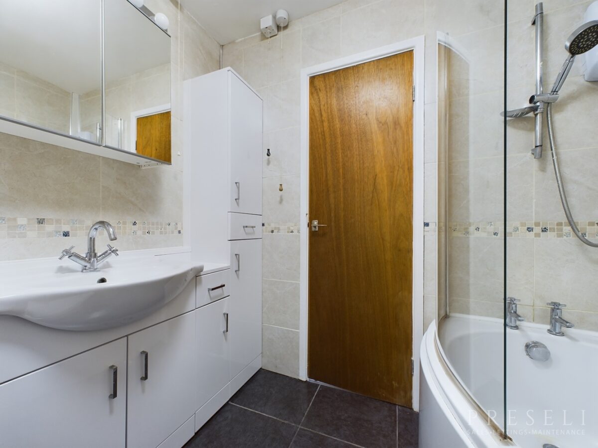 Cairn Terrace, Hasguard Cross