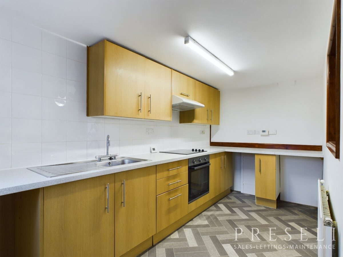 Willow Tree Cottage, Heathfield, Letterston, Haverfordwest, Pembrokeshire