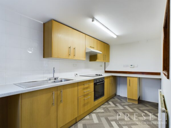 Willow Tree Cottage, Heathfield, Letterston, Haverfordwest, Pembrokeshire