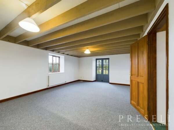 Willow Tree Cottage, Heathfield, Letterston, Haverfordwest, Pembrokeshire