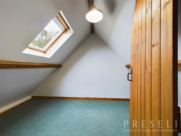 Willow Tree Cottage, Heathfield, Letterston, Haverfordwest, Pembrokeshire