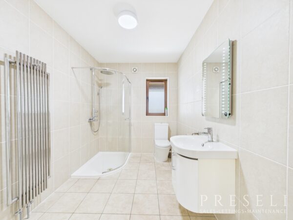 Cefn Y Gwynt, Beulah, Newcastle Emlyn, Ceredigion