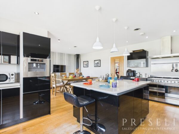 Cefn Y Gwynt, Beulah, Newcastle Emlyn, Ceredigion