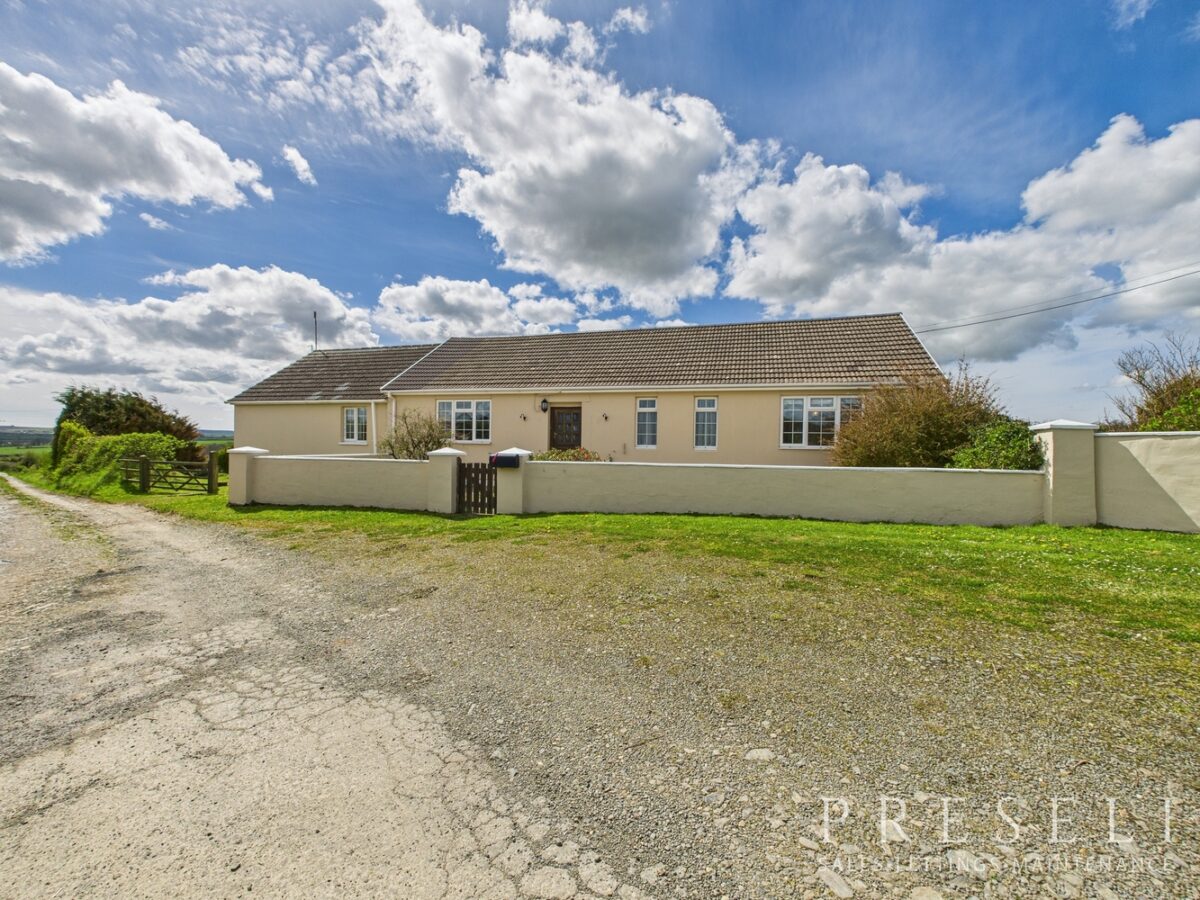 Barnsley Farm, Hayscastle, Haverfordwest, Pembrokeshire