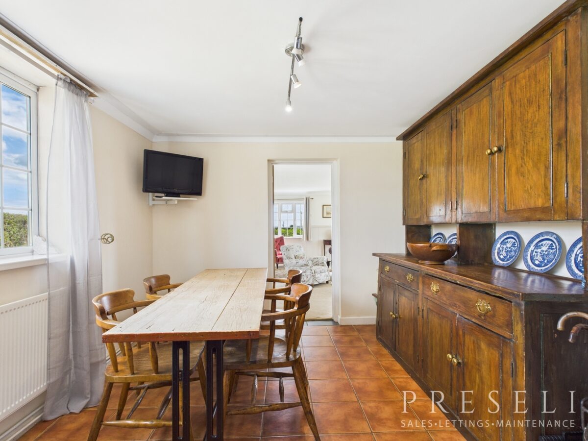 Barnsley Farm, Hayscastle, Haverfordwest, Pembrokeshire