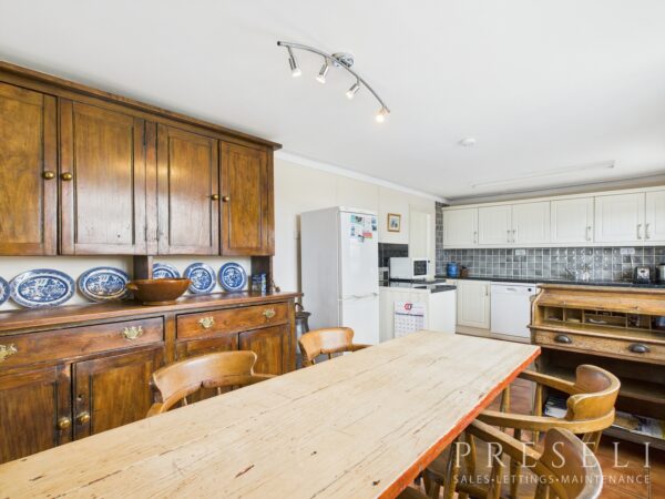 Barnsley Farm, Hayscastle, Haverfordwest, Pembrokeshire