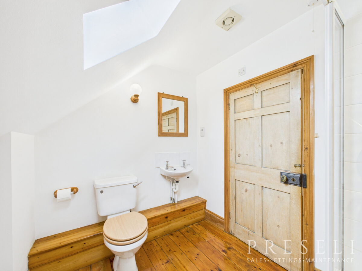 Ty Canol, Porthiddy Farm West, Berea, Haverfordwest, Pembrokeshire