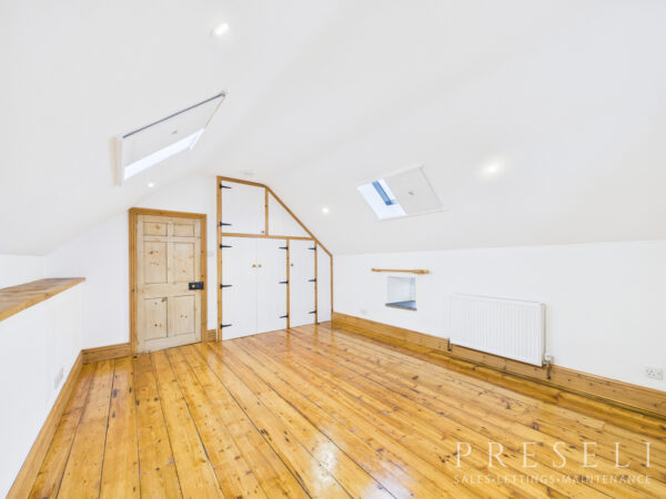 Ty Canol, Porthiddy Farm West, Berea, Haverfordwest, Pembrokeshire