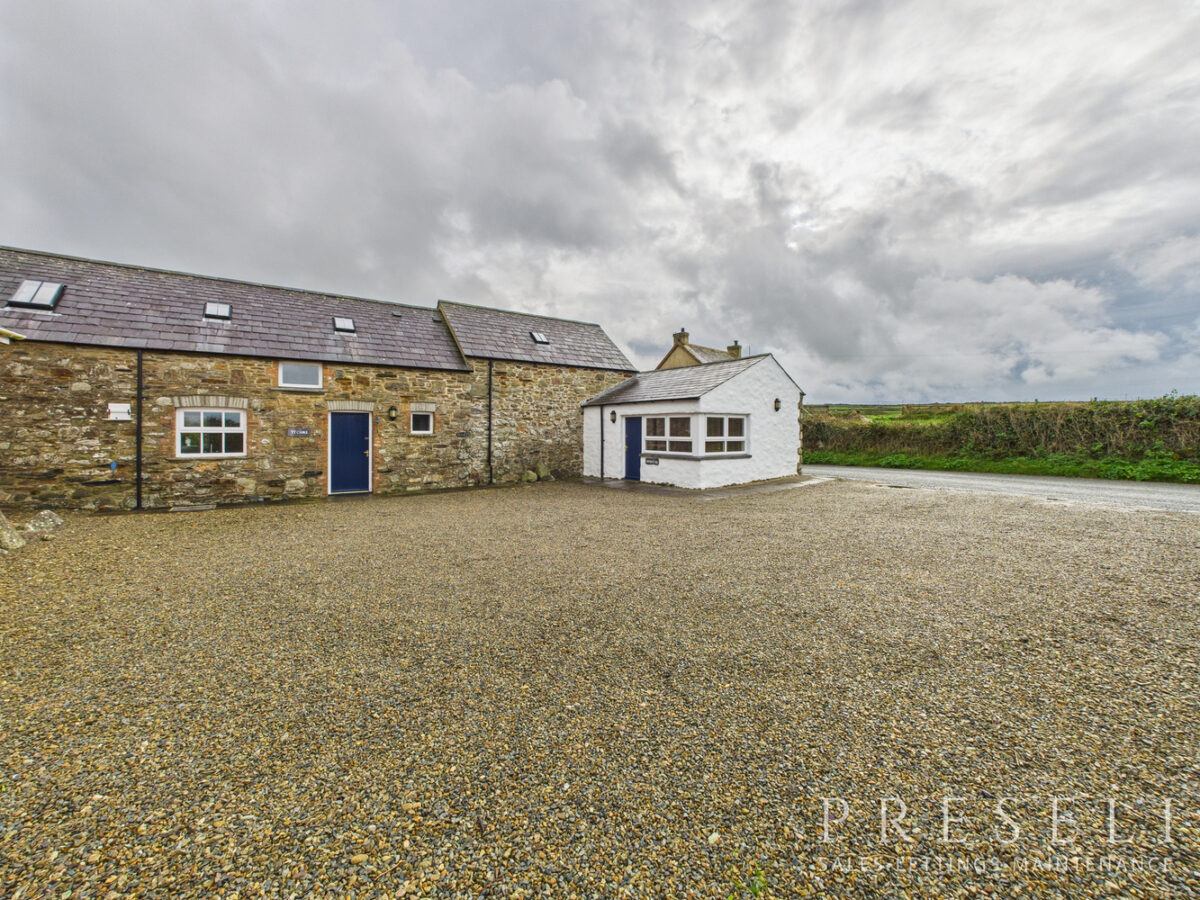 Ty Canol, Porthiddy Farm West, Berea, Haverfordwest, Pembrokeshire