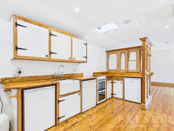 Bwthyn Hir, Porthiddy Farm West, Berea, Haverfordwest, Pembrokeshire