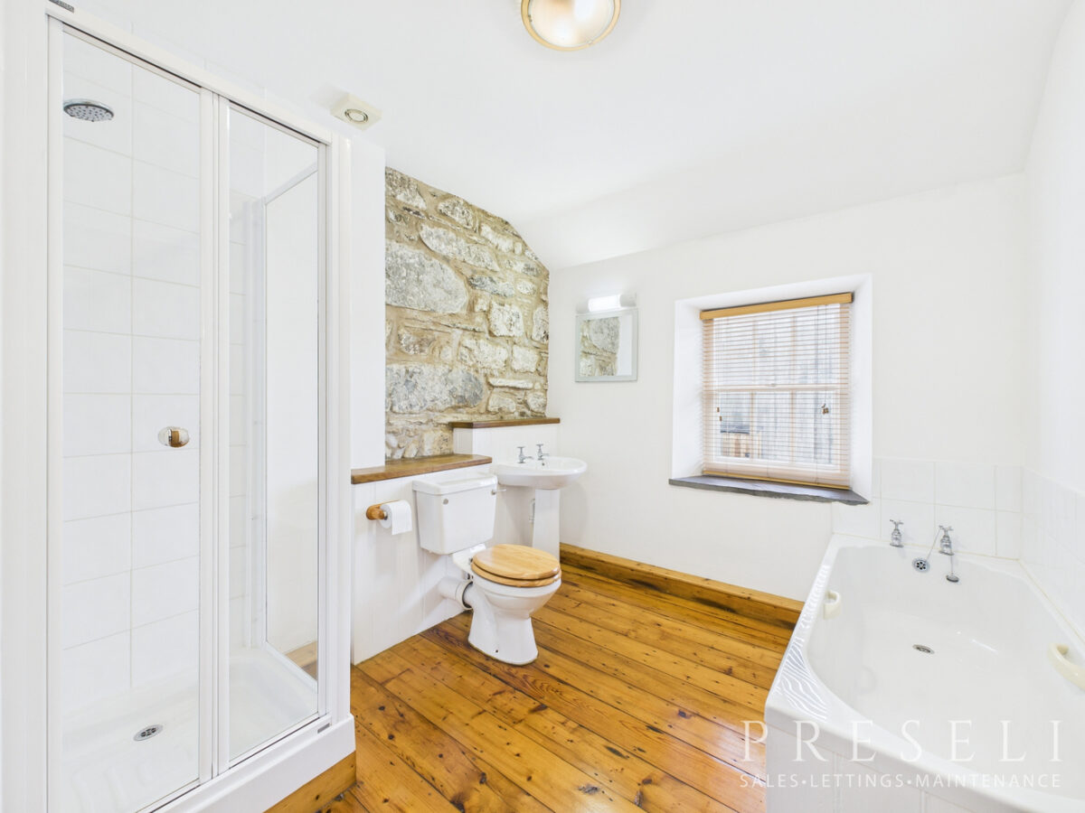 Bwthyn Hir, Porthiddy Farm West, Berea, Haverfordwest, Pembrokeshire