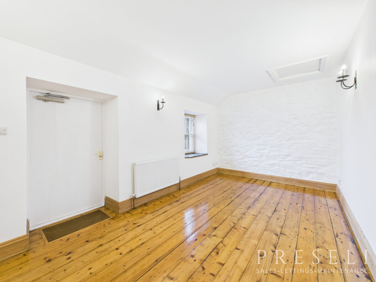 Bwthyn Hir, Porthiddy Farm West, Berea, Haverfordwest, Pembrokeshire