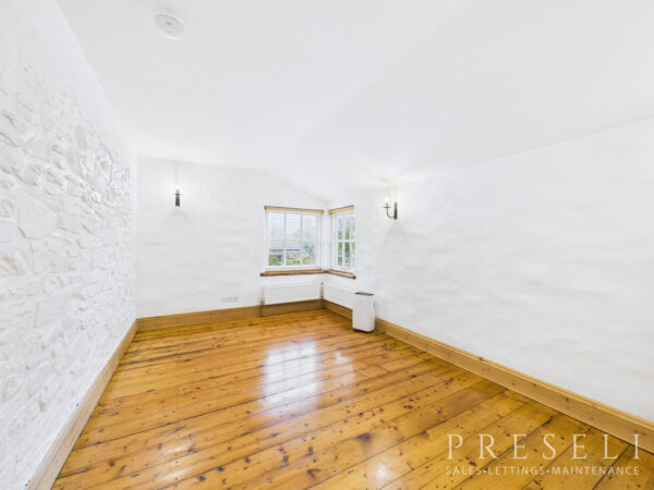 Bwthyn Hir, Porthiddy Farm West, Berea, Haverfordwest, Pembrokeshire