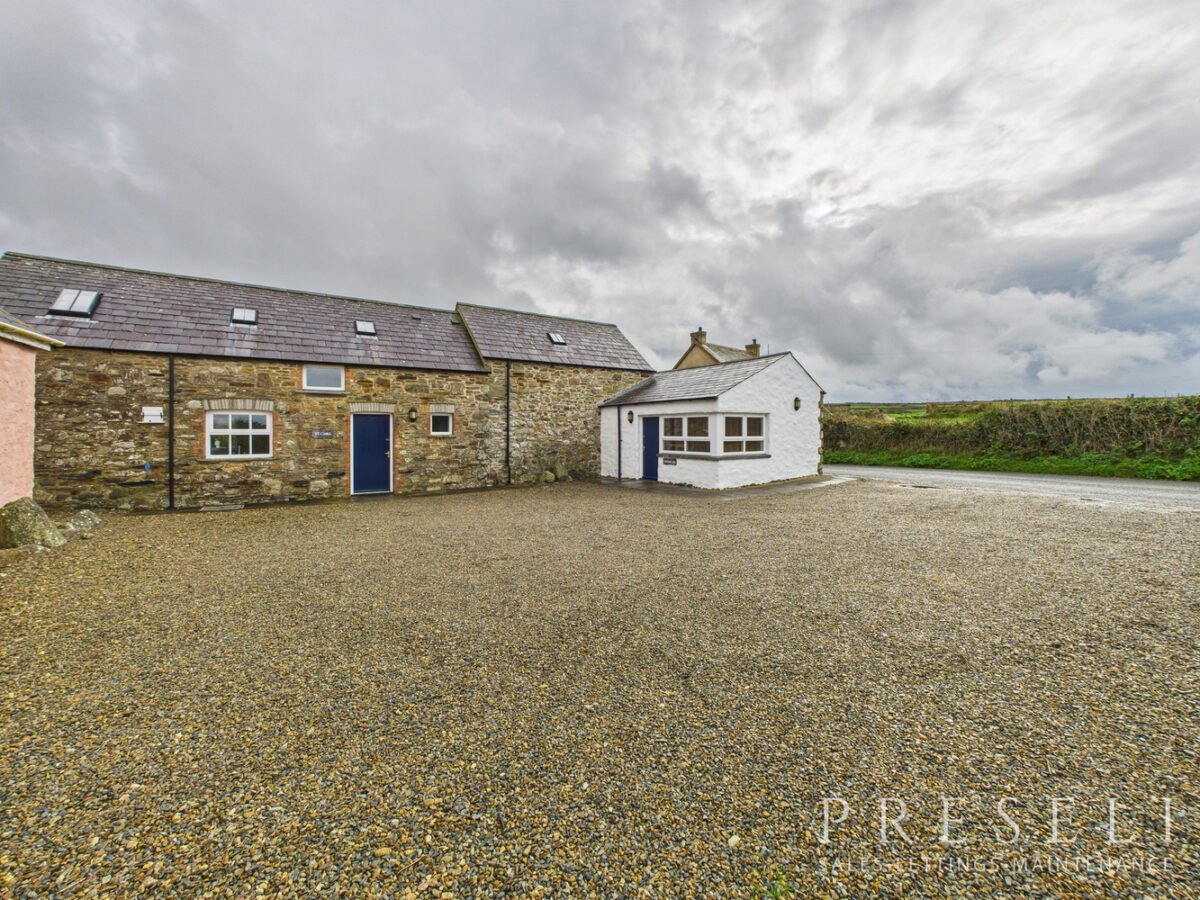 Bwthyn Hir, Porthiddy Farm West, Berea, Haverfordwest, Pembrokeshire