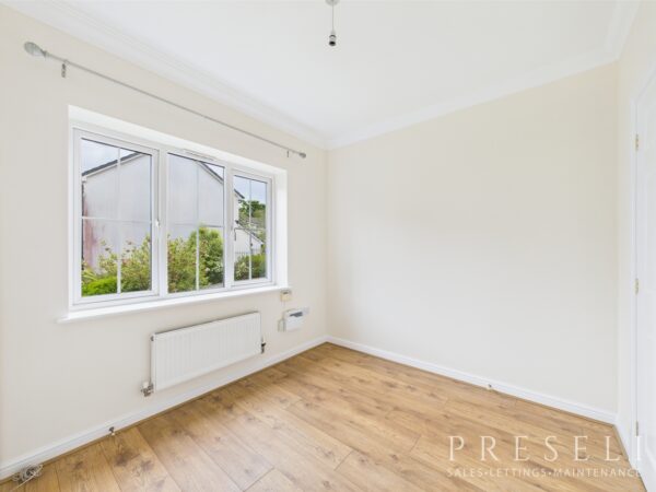 Redstone Court, Narberth, Pembrokeshire