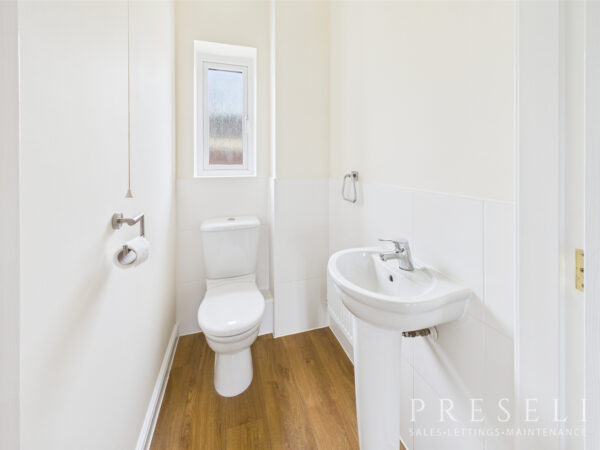 Redstone Court, Narberth, Pembrokeshire