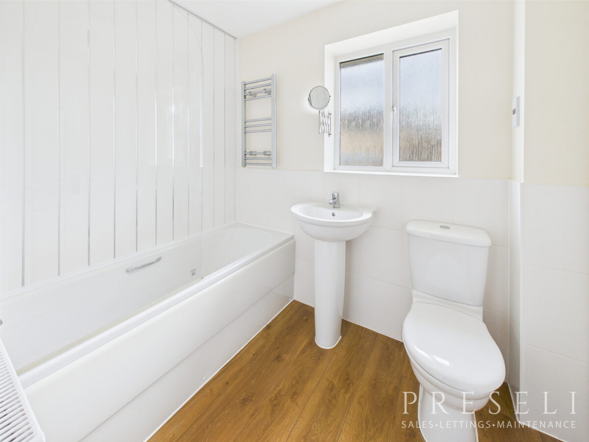 Redstone Court, Narberth, Pembrokeshire