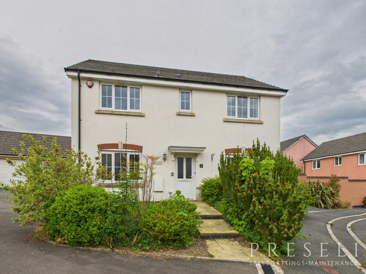 Redstone Court, Narberth, Pembrokeshire