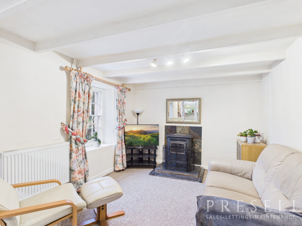 Clee House, Llanfallteg, Whitland, Carmarthenshire