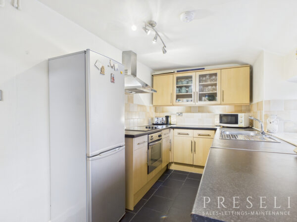 Clee House, Llanfallteg, Whitland, Carmarthenshire