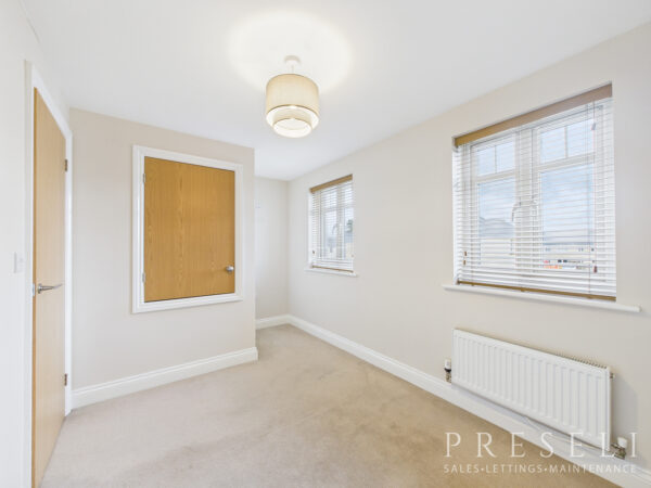 Moors Road, Johnston, Haverfordwest, Pembrokeshire