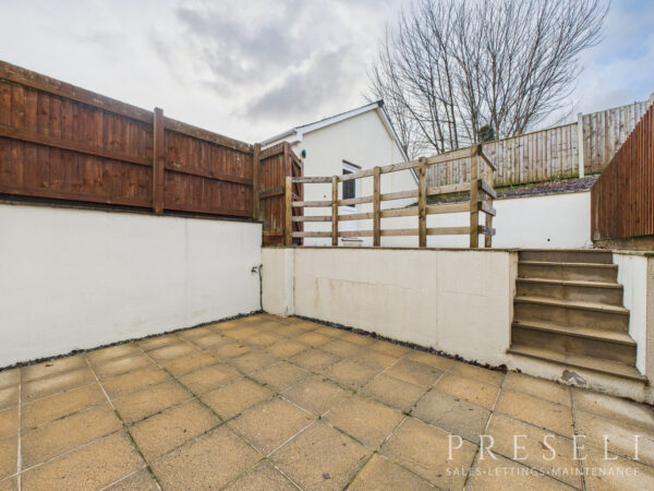 Moors Road, Johnston, Haverfordwest, Pembrokeshire