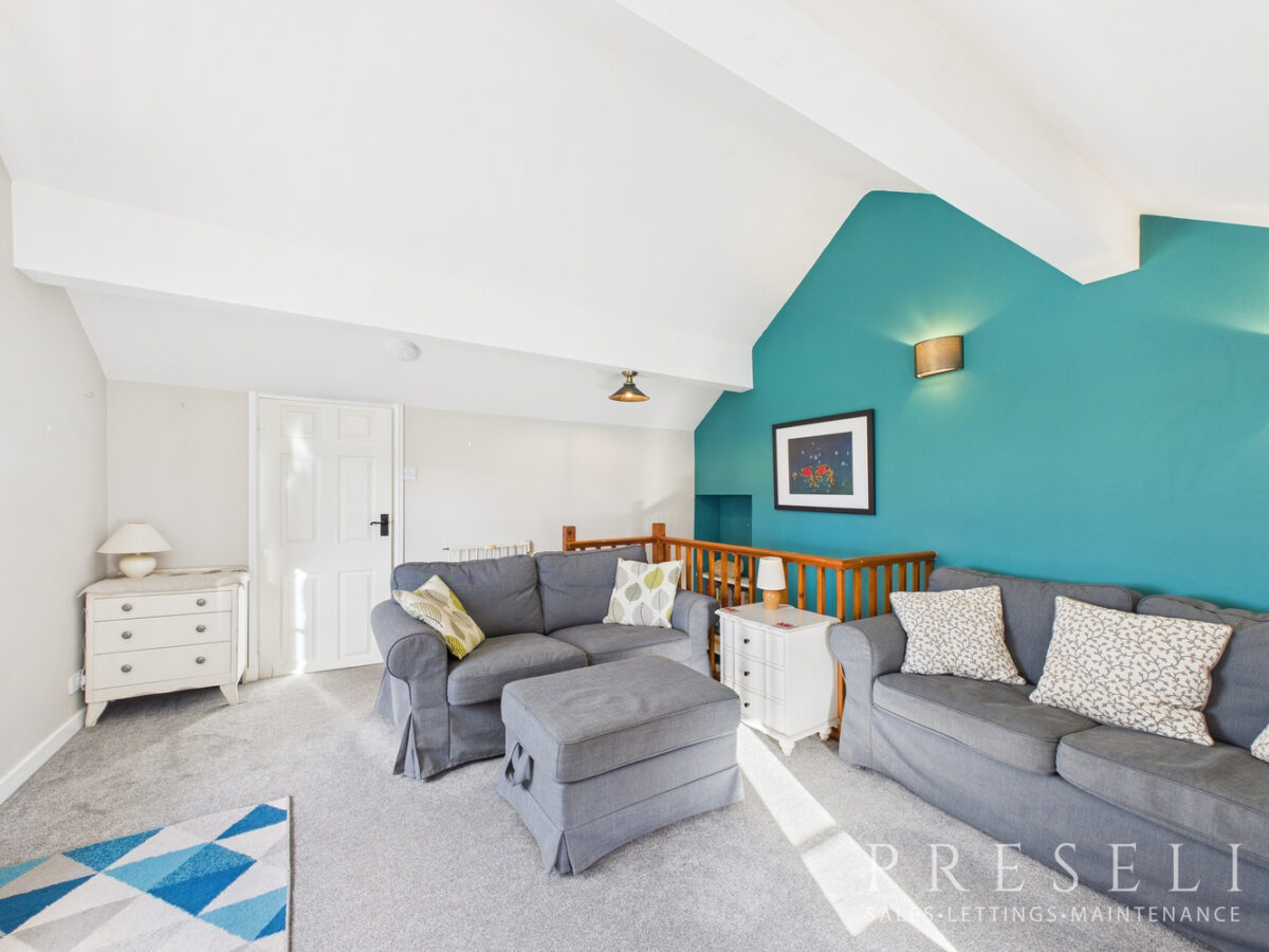 Tyrhibin Ganol, Newport, Pembrokeshire