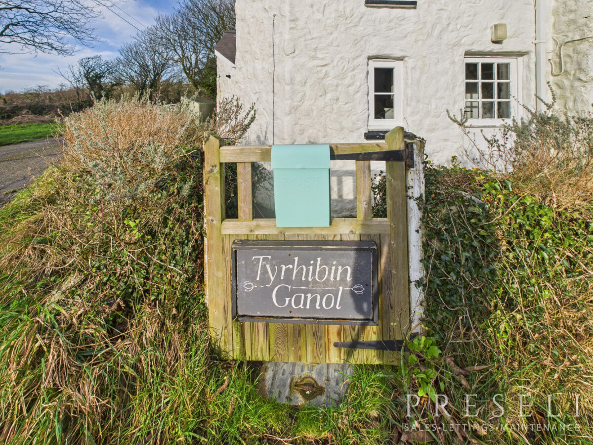 Tyrhibin Ganol, Newport, Pembrokeshire