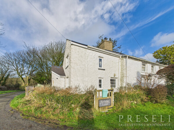 Tyrhibin Ganol, Newport, Pembrokeshire