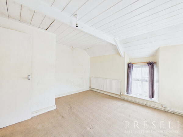 Mwtshwr, St. Dogmaels, Cardigan, Pembrokeshire