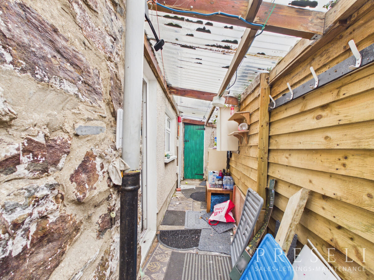 Mwtshwr, St. Dogmaels, Cardigan, Pembrokeshire