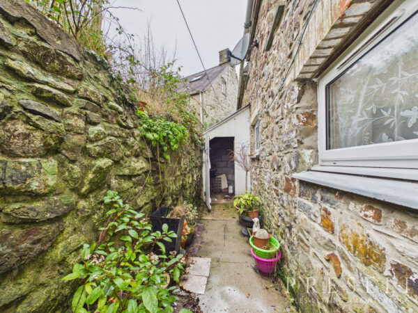 Mwtshwr, St. Dogmaels, Cardigan, Pembrokeshire