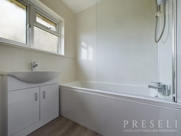 St Davids Road, Letterston