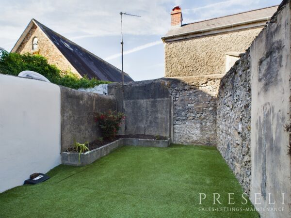 Chapel Lane, Haverfordwest