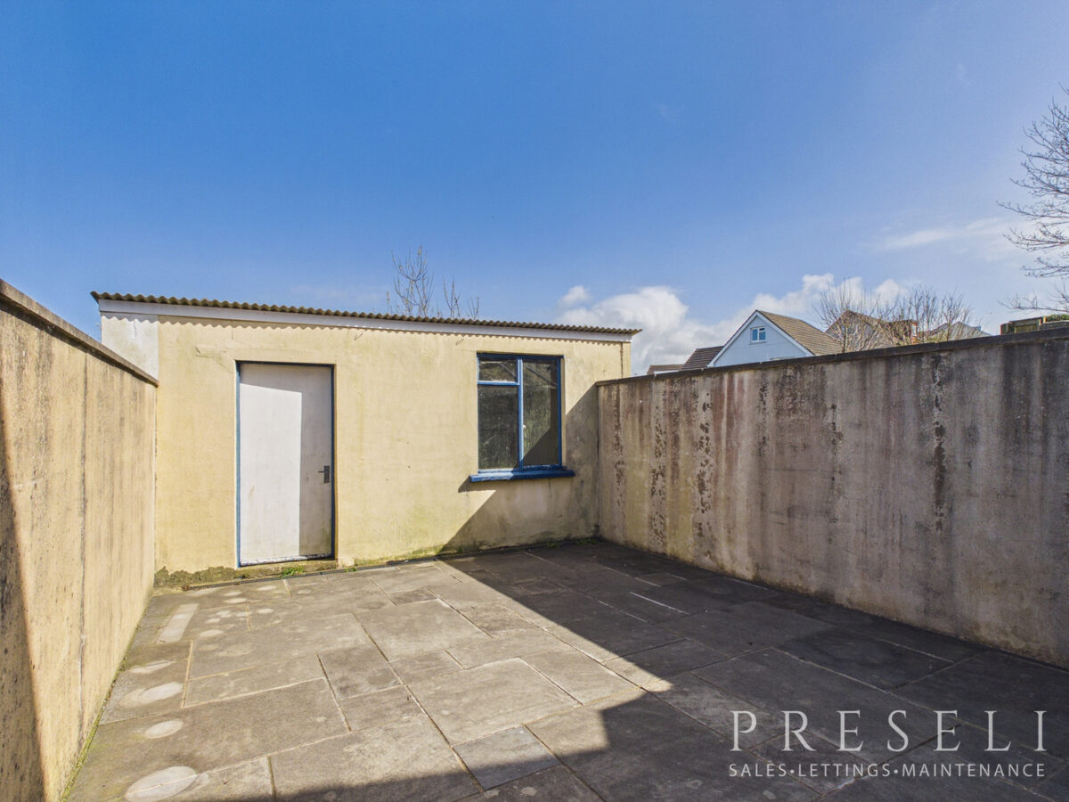 Wallis Street, Fishguard