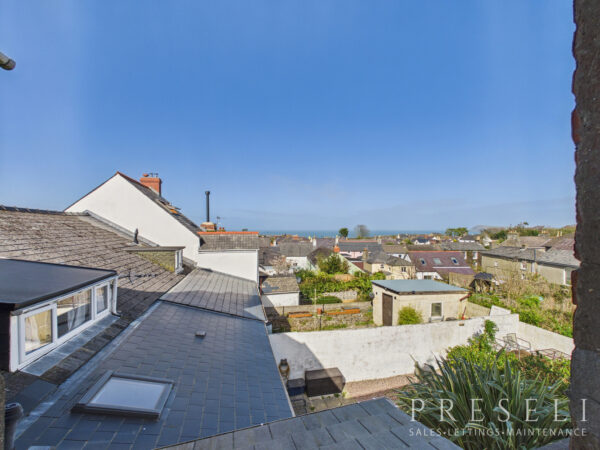 Wallis Street, Fishguard