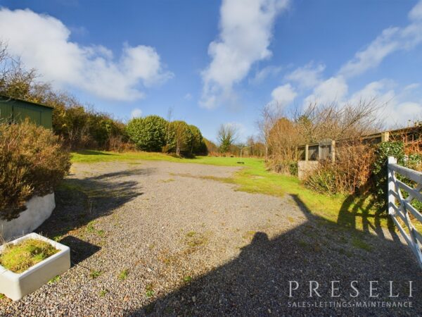 Jordanston Hill, Dwrbach