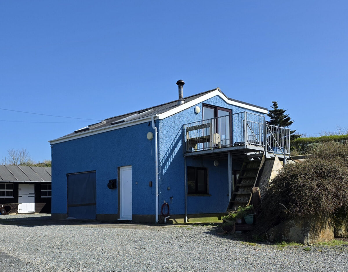 The Scales, Ty'r Henner, Goodwick