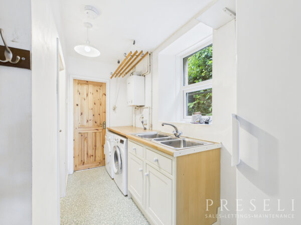 Bentinck House, Bentinck Street, Newport, Pembrokeshire