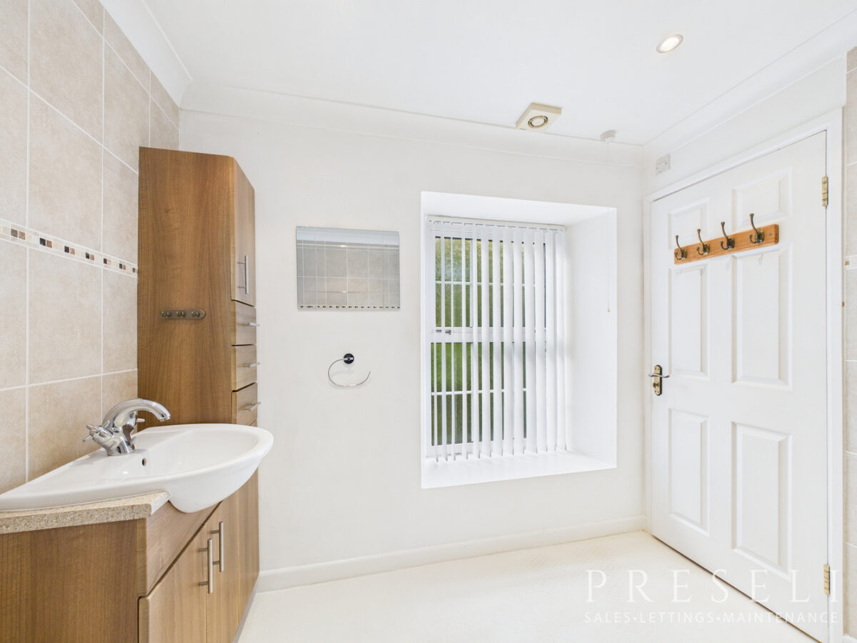 Bentinck House, Bentinck Street, Newport, Pembrokeshire