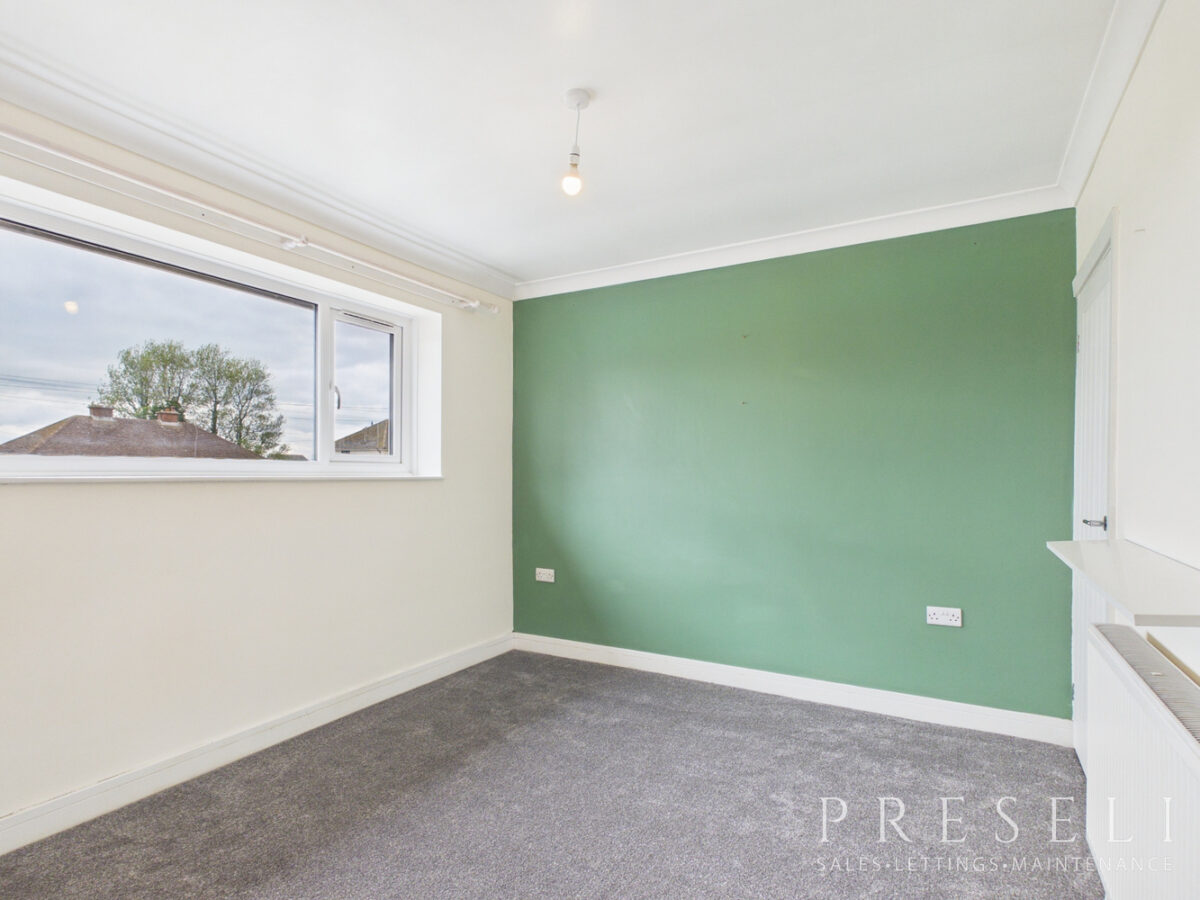 The Close, Johnston, Haverfordwest, Pembrokeshire