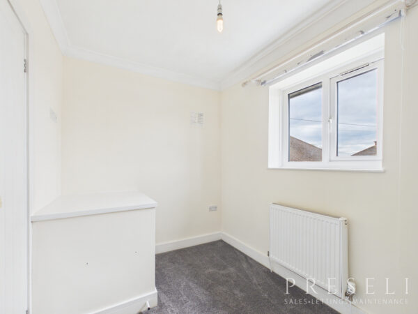 The Close, Johnston, Haverfordwest, Pembrokeshire