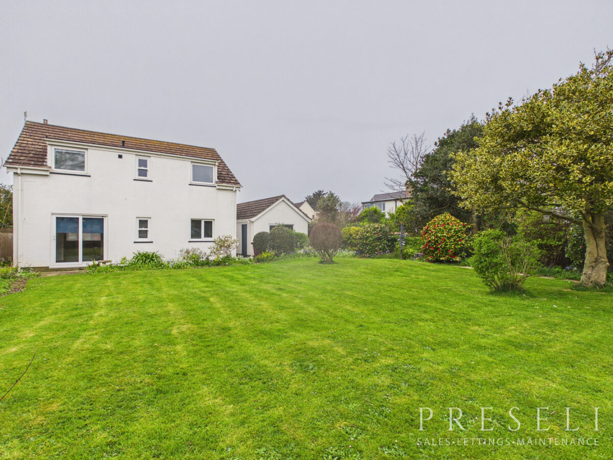 Millard Park, St. Davids, Haverfordwest, Pembrokeshire